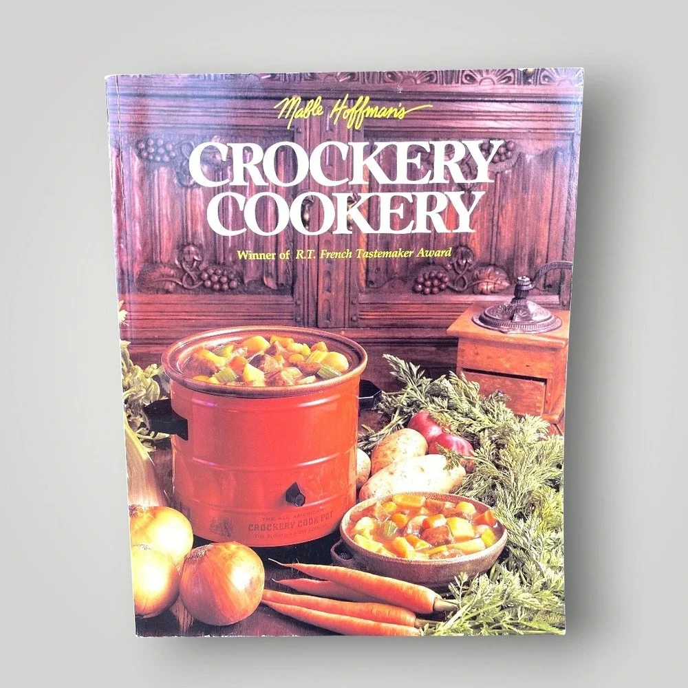 1980s Cookbook Bundle Crock Pot Kitchen Hints Miriam Loo & Mable Hoffman